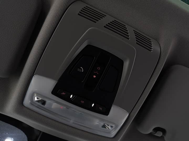 Фото 17 - BMW X1