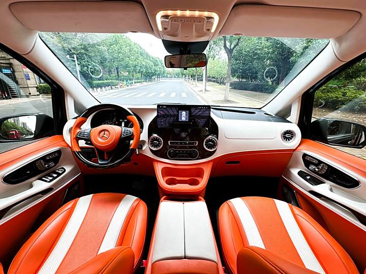 Фото 7 - Mercedes-Benz Vito