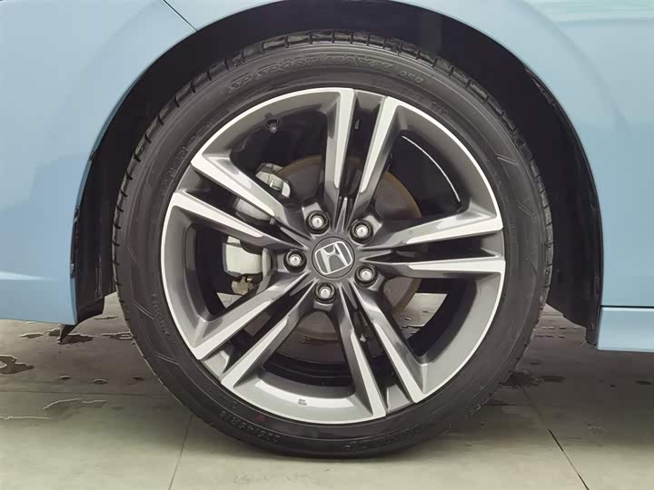 Фото 17 - Honda Integra