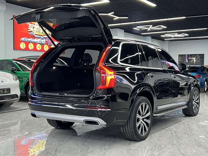 Фото 5 - Volvo XC90