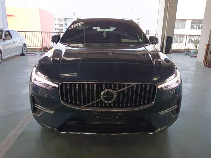 Фото 3 - Volvo XC60