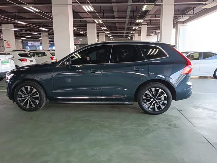 Фото 5 - Volvo XC60