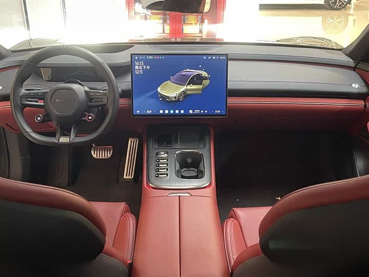 Фото 16 - Xiaomi SU7