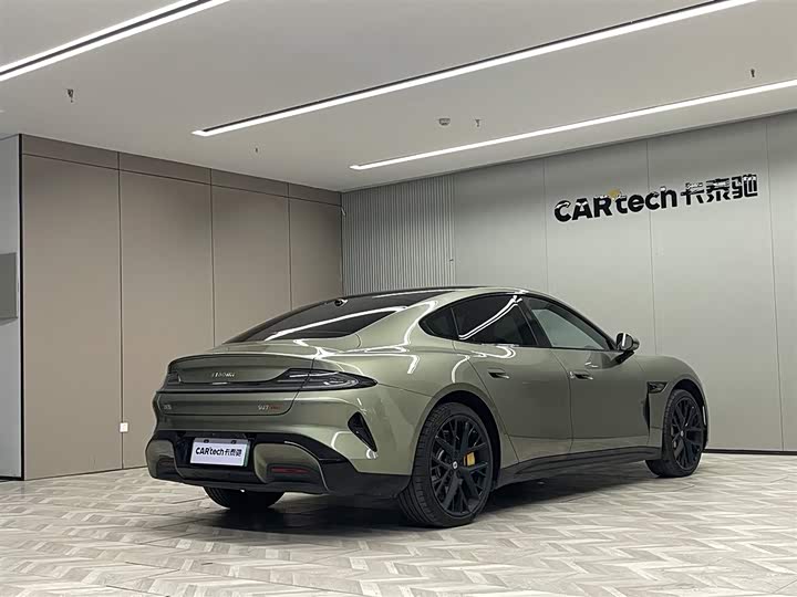 Фото 7 - Xiaomi SU7