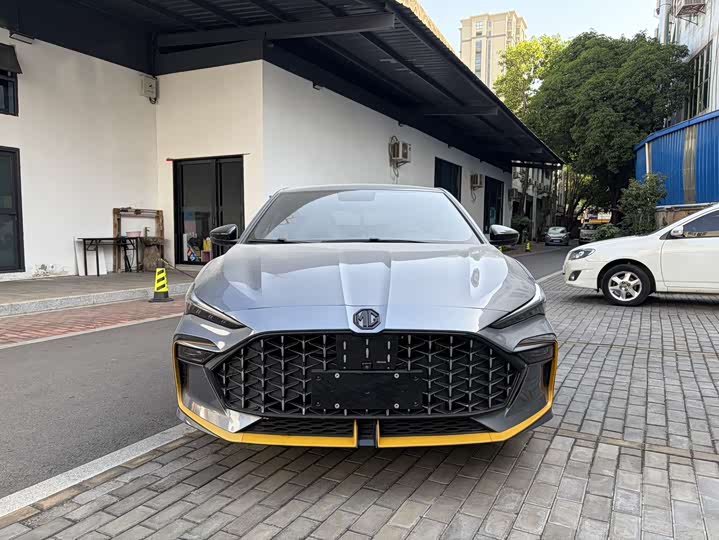 Фото 2 - MG Motor 6