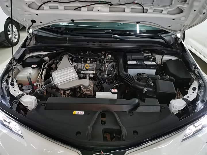 Фото 20 - Toyota Corolla