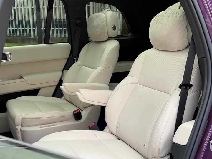 Фото 10 - LiXiang L9