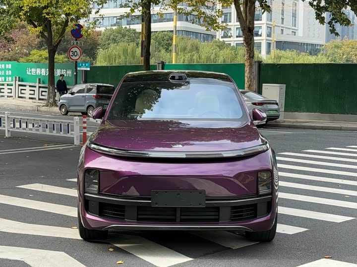 Фото 2 - LiXiang L9