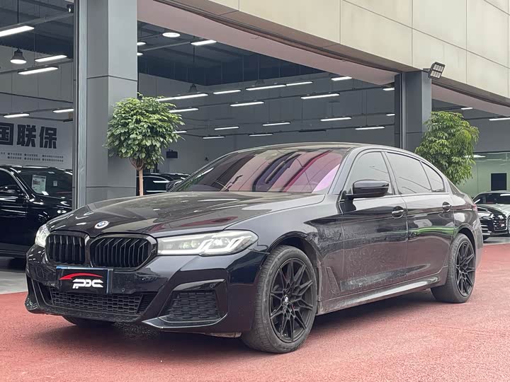 Фото 4 - BMW 5 Series