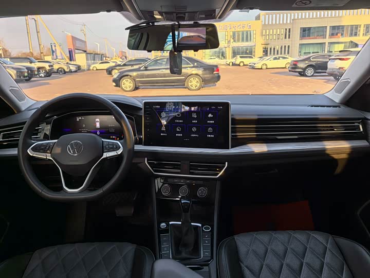 Фото 5 - Volkswagen Sagitar L