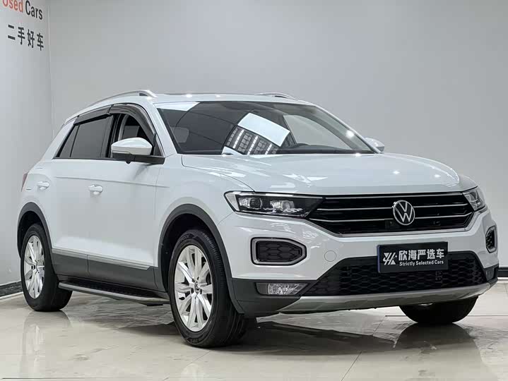Фото 3 - Volkswagen T-Roc