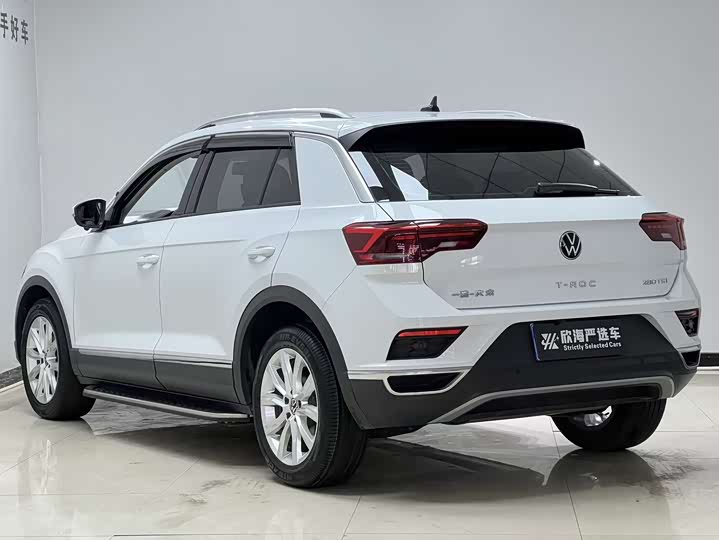 Фото 4 - Volkswagen T-Roc
