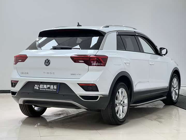 Фото 5 - Volkswagen T-Roc