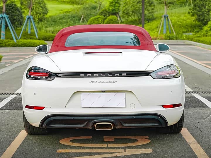 Фото 4 - Porsche 718