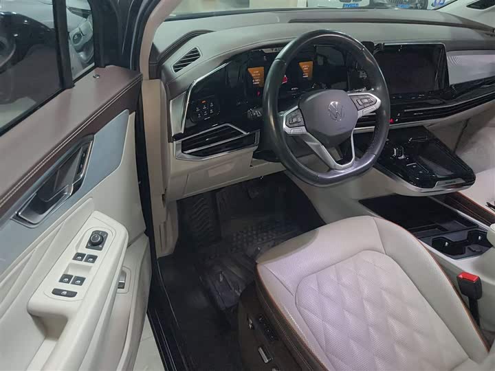 Фото 16 - Volkswagen Talagon