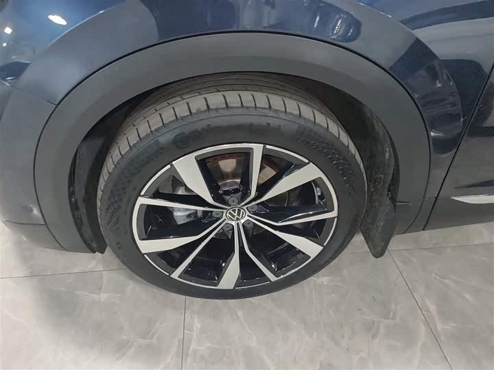 Фото 23 - Volkswagen Talagon