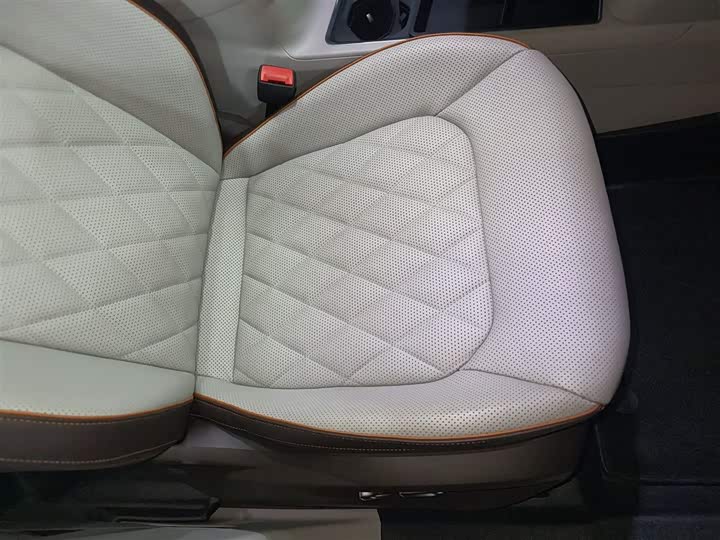 Фото 25 - Volkswagen Talagon