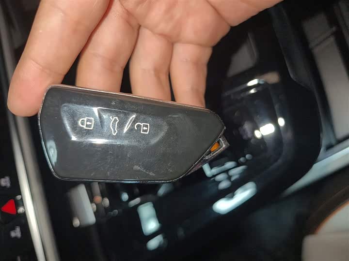 Фото 9 - Volkswagen Talagon