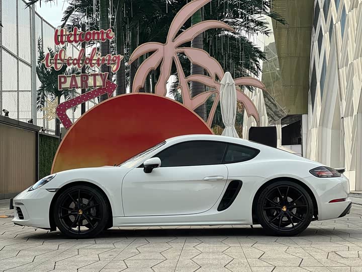 Фото 7 - Porsche 718