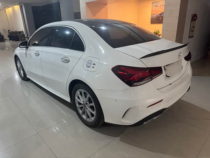 Фото 12 - Mercedes-Benz A-Class