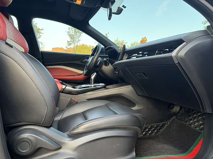 Фото 8 - MG Motor 5