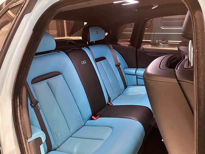 Фото 12 - Rolls-Royce Ghost