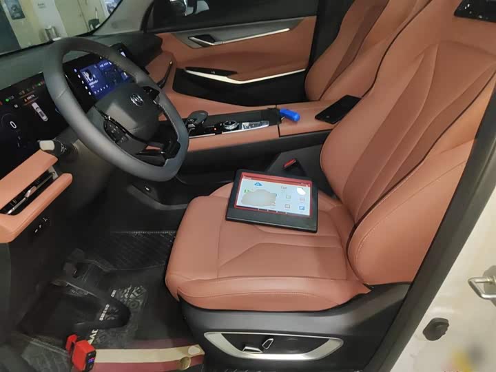 Фото 15 - Changan CS75 Plus