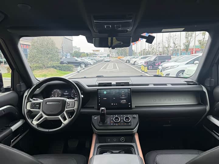 Фото 4 - Land Rover Defender