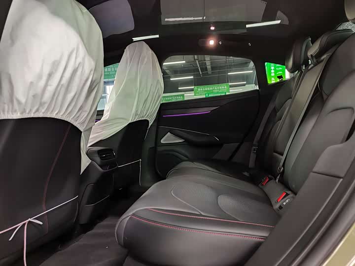 Фото 6 - Xiaomi SU7