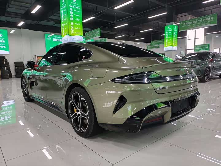 Фото 7 - Xiaomi SU7