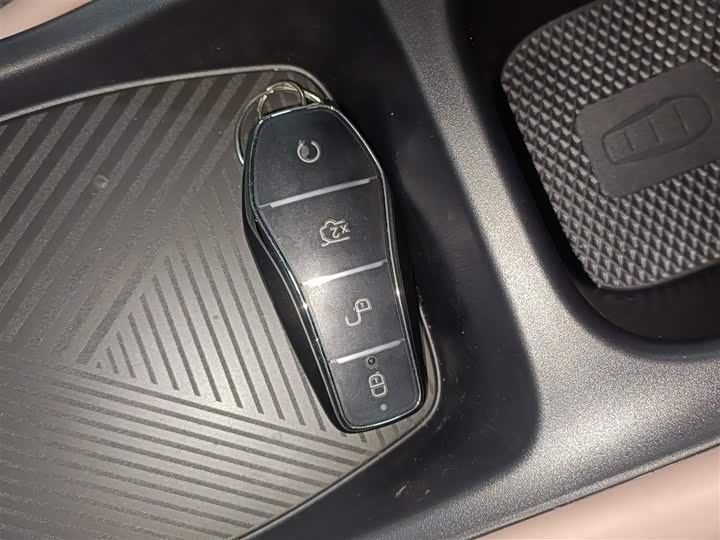 Фото 9 - BYD Seagull