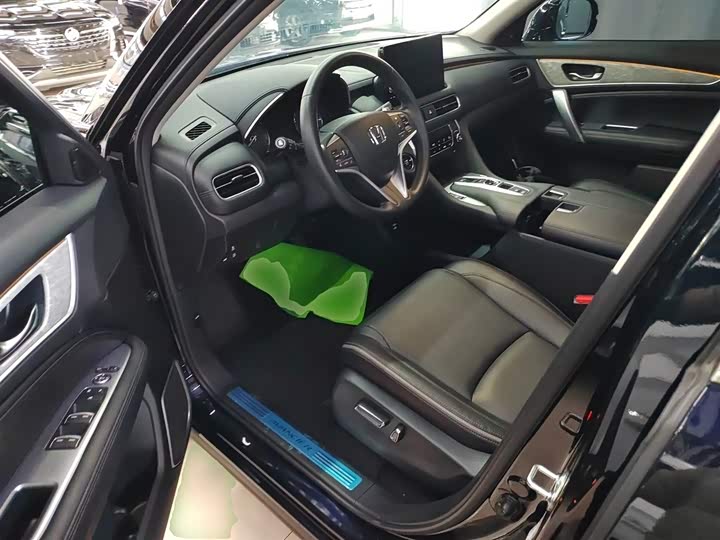 Фото 16 - Honda Avancier