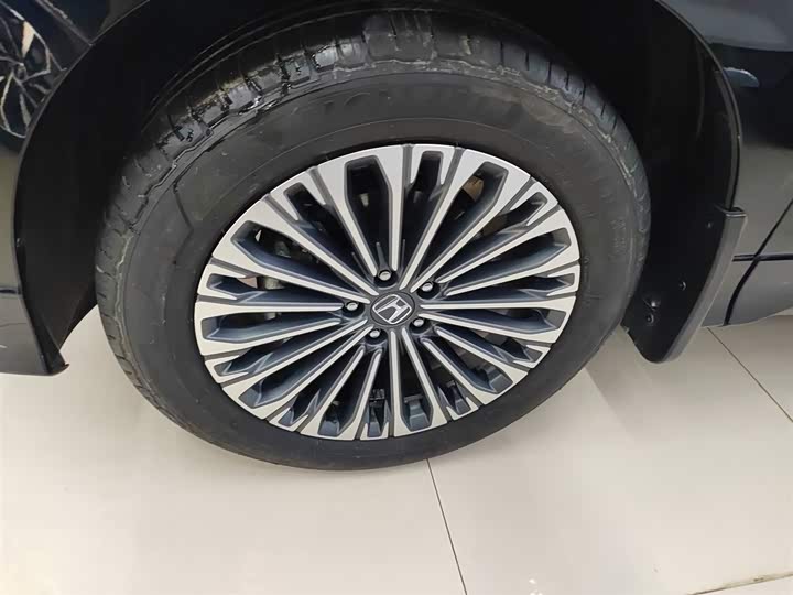 Фото 23 - Honda Avancier