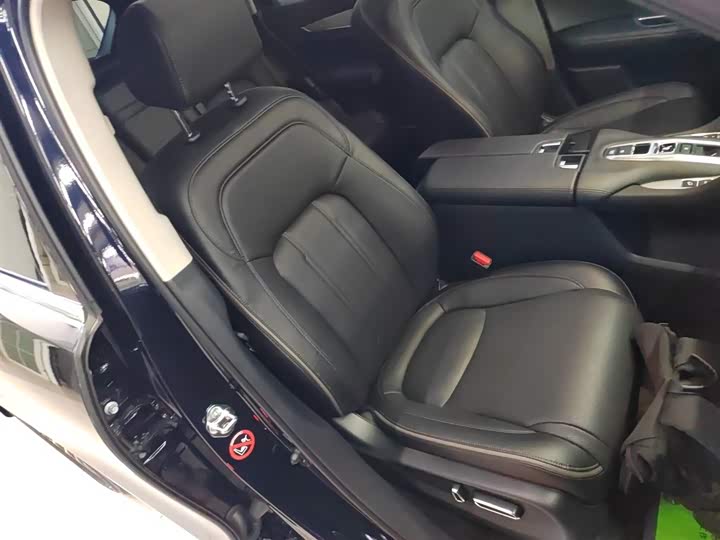 Фото 25 - Honda Avancier