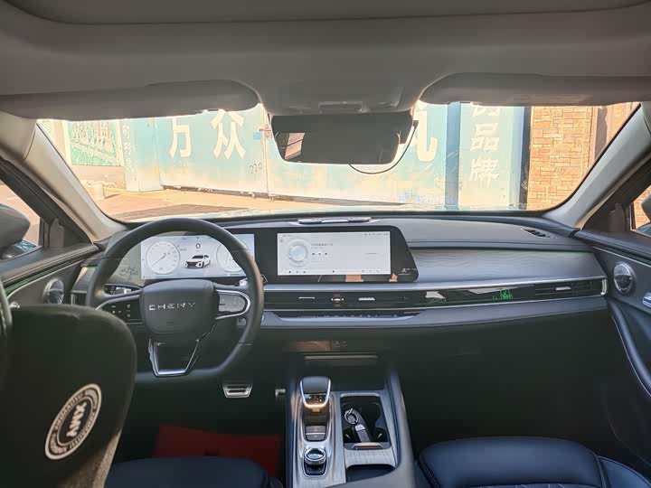 Фото 14 - Chery Arrizo 8