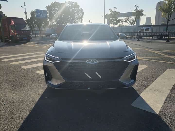 Фото 2 - Chery Arrizo 8