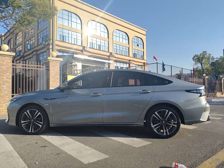 Фото 8 - Chery Arrizo 8