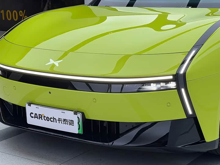 Фото 3 - XPeng P7