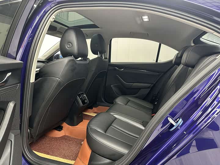 Фото 5 - Skoda Octavia Pro