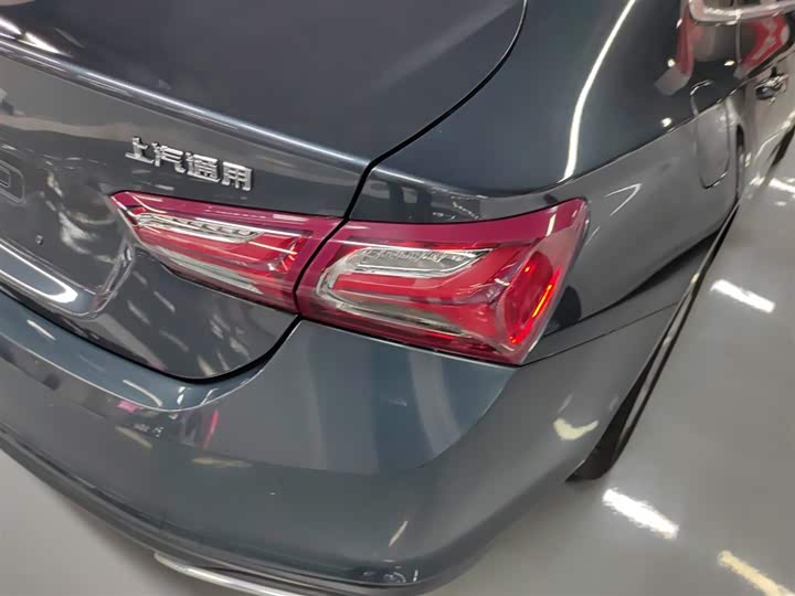 Фото 8 - Chevrolet Malibu XL