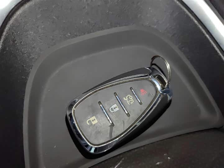 Фото 9 - Chevrolet Malibu XL