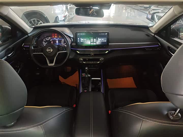 Фото 10 - Nissan Teana