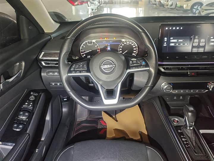 Фото 11 - Nissan Teana