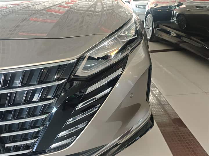 Фото 24 - Nissan Teana