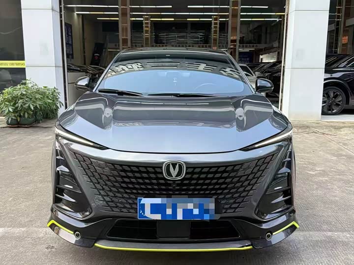 Фото 2 - Changan UNI-T