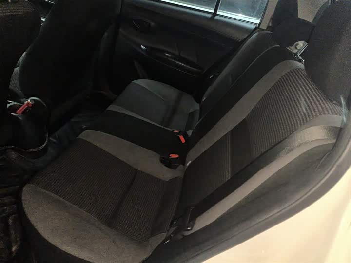 Фото 17 - Toyota Vios FS