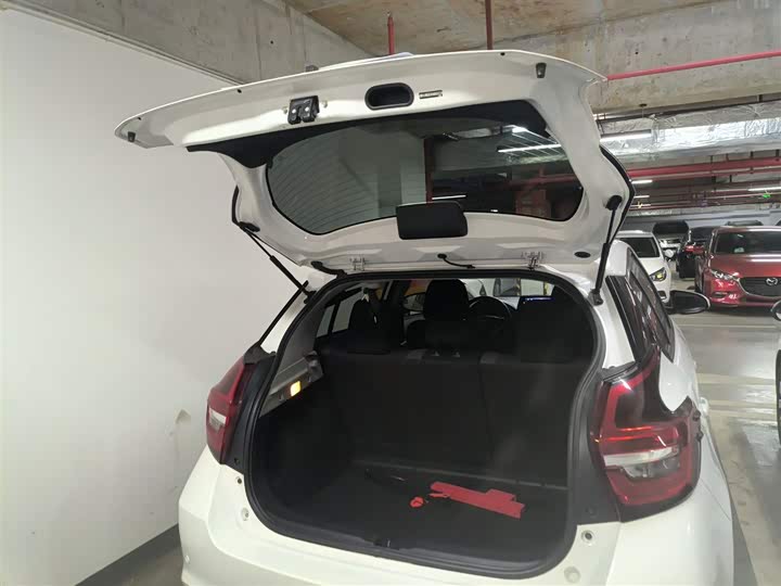 Фото 19 - Toyota Vios FS