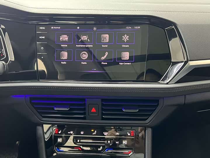 Фото 10 - Volkswagen Sagitar L