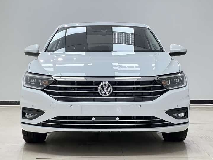 Фото 2 - Volkswagen Sagitar L