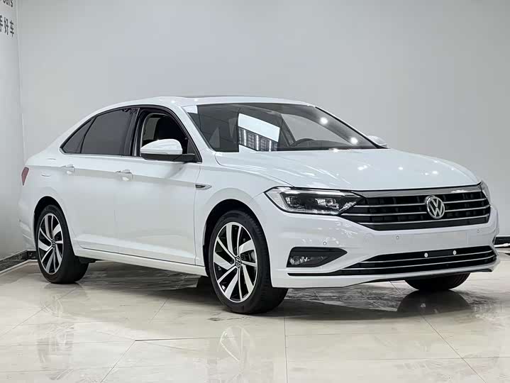 Фото 3 - Volkswagen Sagitar L